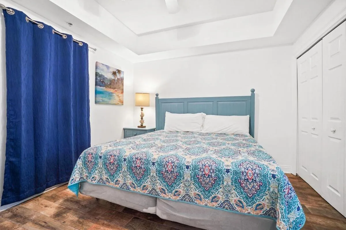 Calypso 203W Free Vip Parking Free Beach Service Gulf Front Panama City Beach 0*,  United States